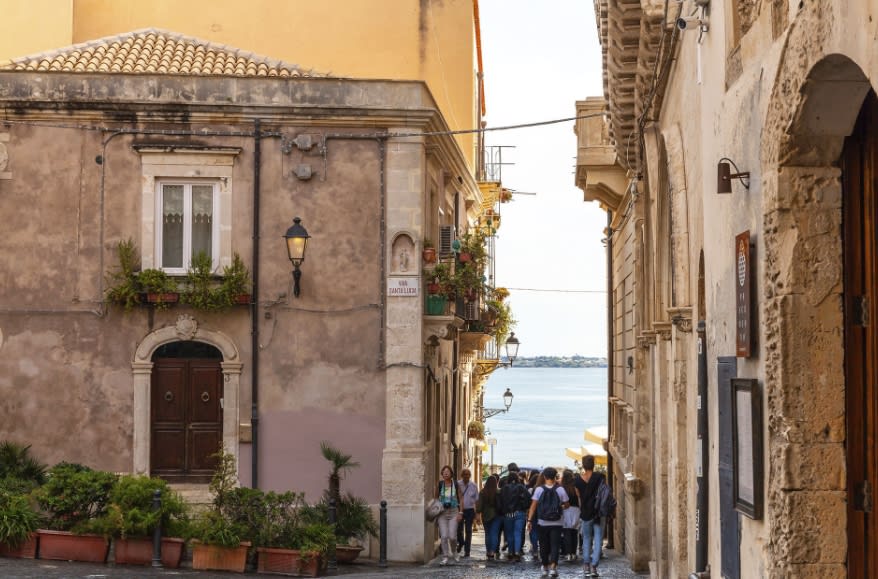 Villas in Sicily near Syracuse