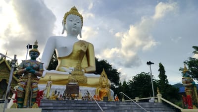 Chiang Mai Bamboo Rafting Adventure and Wat Phra That Doi Kham - Half Day