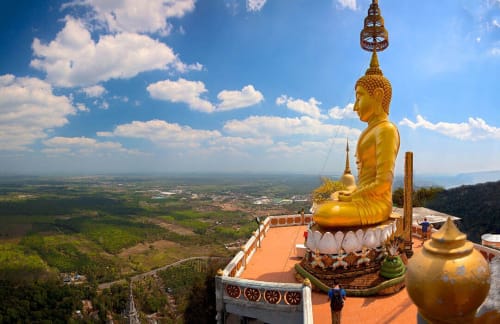 Wat Tham Suea 