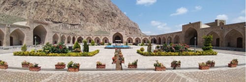 Caravanserais