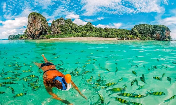 Island Hopping Tour From Krabi Railay Beach Poda Tub Chicken Islands Full Day The Tripguru Ongelooflijke landschappen en snorkelen in de buurt van krabi, met de boot met lange staart en professionele medewerkers.meer lezen. island hopping tour from krabi railay beach poda tub chicken islands full day