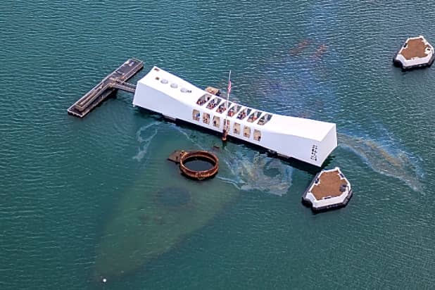 Pearl Harbor Tours >> Honolulu Pearl Harbor Iolani Palace Uss Arizona Memorial Tour Half Day Pearl Harbor Tours >> Honolulu Pearl Harbor Iolani Palace Uss Arizona Memorial Tour Half Day