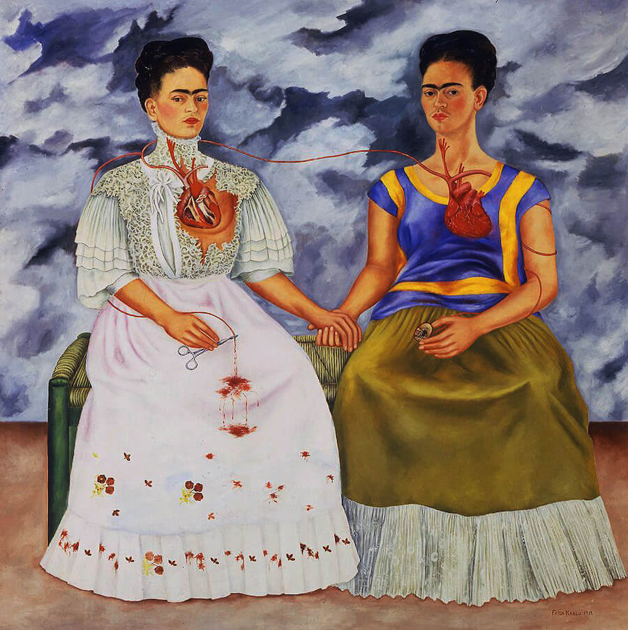 The painting The Two Fridas (1939). Photo by Frida Kahlo. The painting The Two Fridas (1939). Photo by Frida Kahlo.