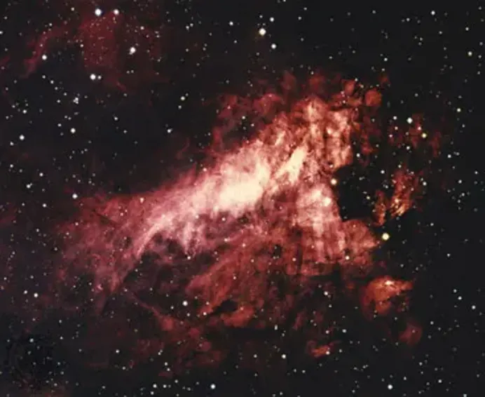 Tinh vân phát xạ - Tinh vân & Cụm sao Tinh vân phát xạ - Messier 17 / Thiên văn học Đà Nẵng