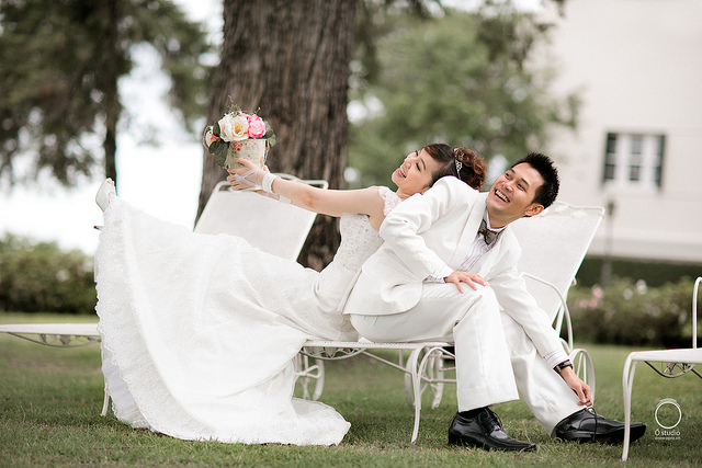 chụp hình cưới