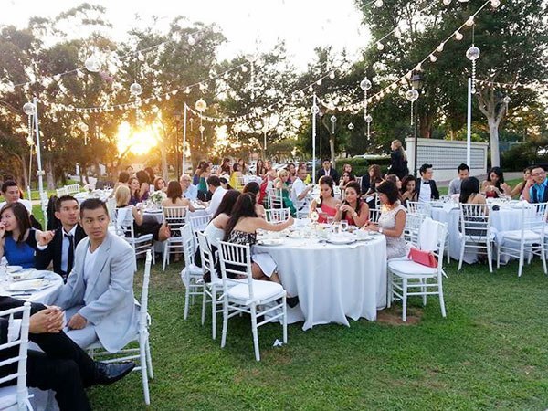 Lựa chọn khách mời là khâu quan trọng quyết định phần lớn chi phí đám cưới của bạn Các bước cơ bản lập ngân sách cưới