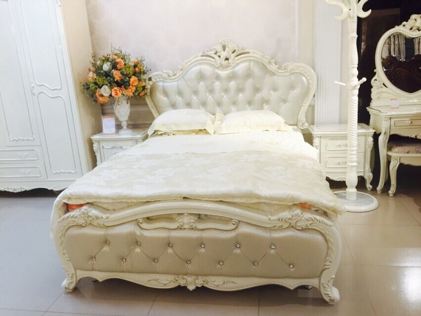 Chăn ga gối đệm cho phòng cưới