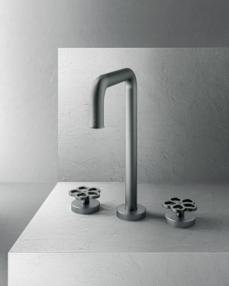 3-Hole washbasin mixer