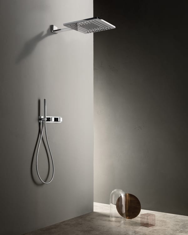 ACQUAFIT 38 K042B+K031A  Soffione doccia quadrato Soffione doccia a muro  in acciaio inox con 2 getti By Fantini Rubinetti