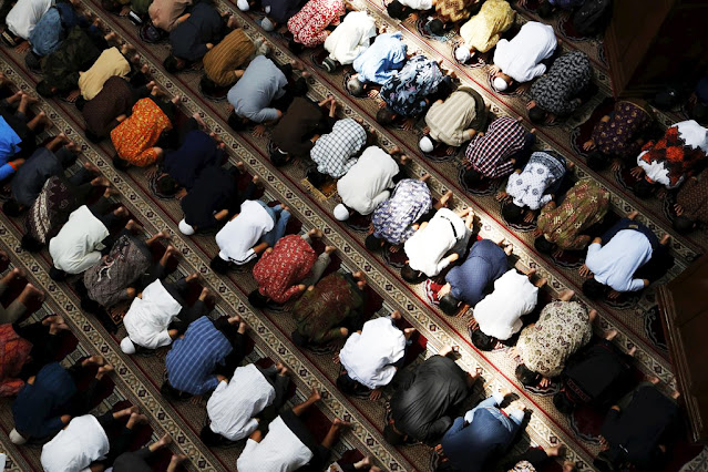 Tasawwuf: When Ihsan Paves the Way for Ethics