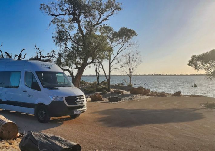 top-campervan-trips-around-australia