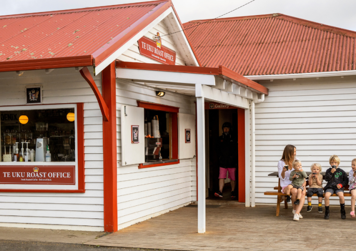 the-best-family-friendly-campgrounds-and-holiday-parks-in-raglan