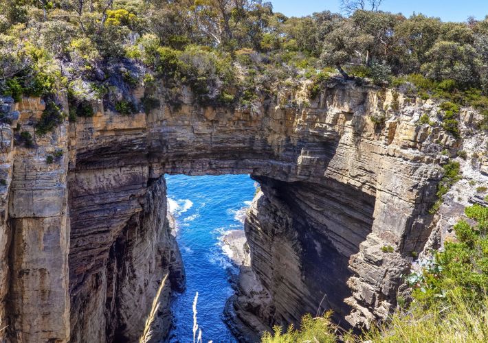 guide-to-tasmans-arch-and-devils-kitchen