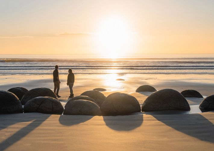 guide-to-moeraki-boulders