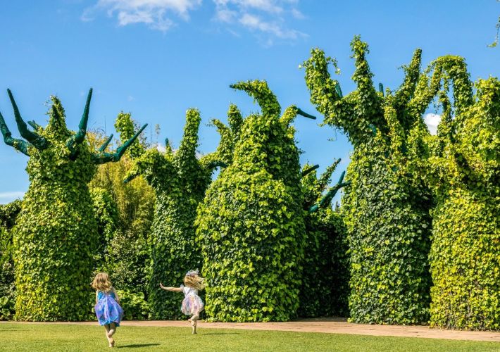hamilton-gardens-wander-the-world-in-18-remarkable-gardens