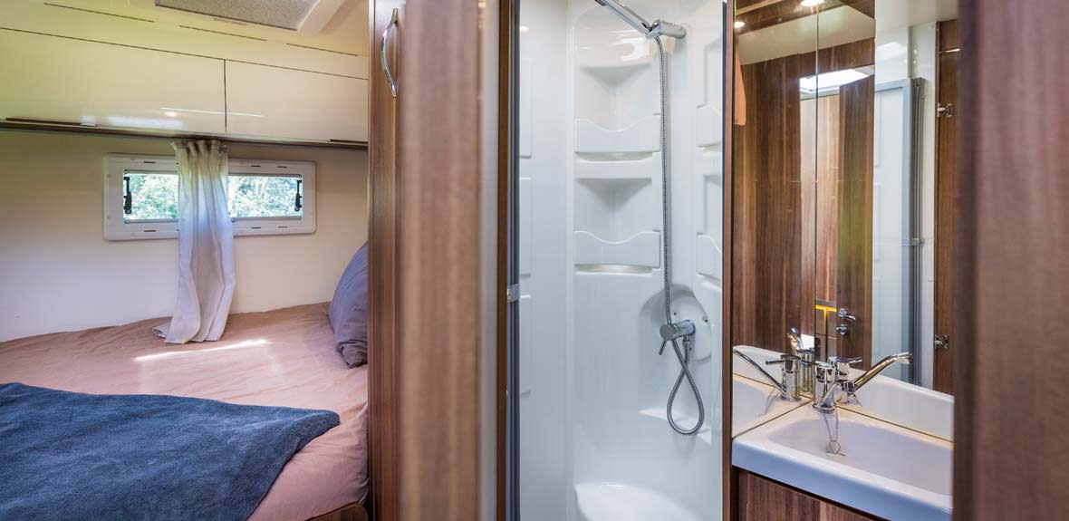 New-Britz-NZ-Encounter-Campervan-Interior-10