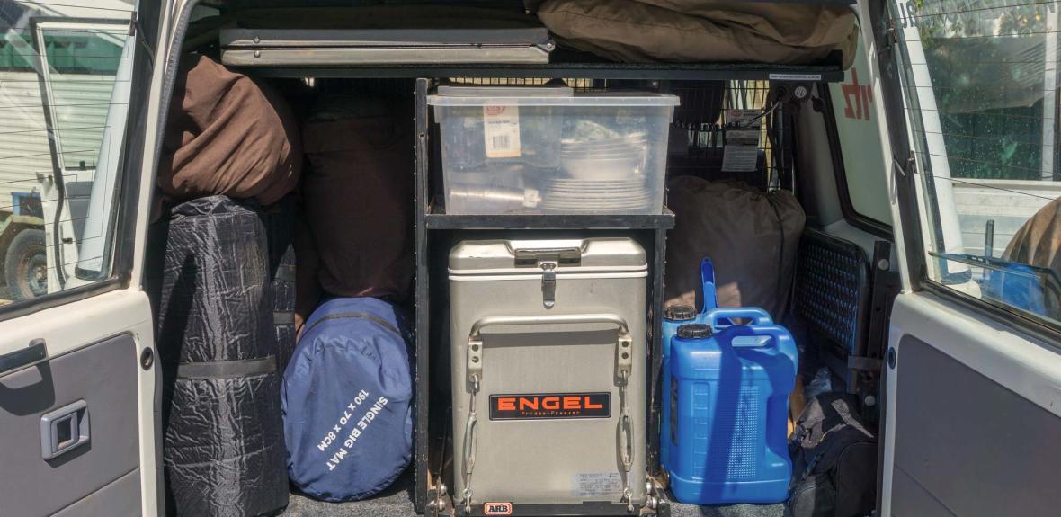 au-4wd-safari-landcruiser-storage-space