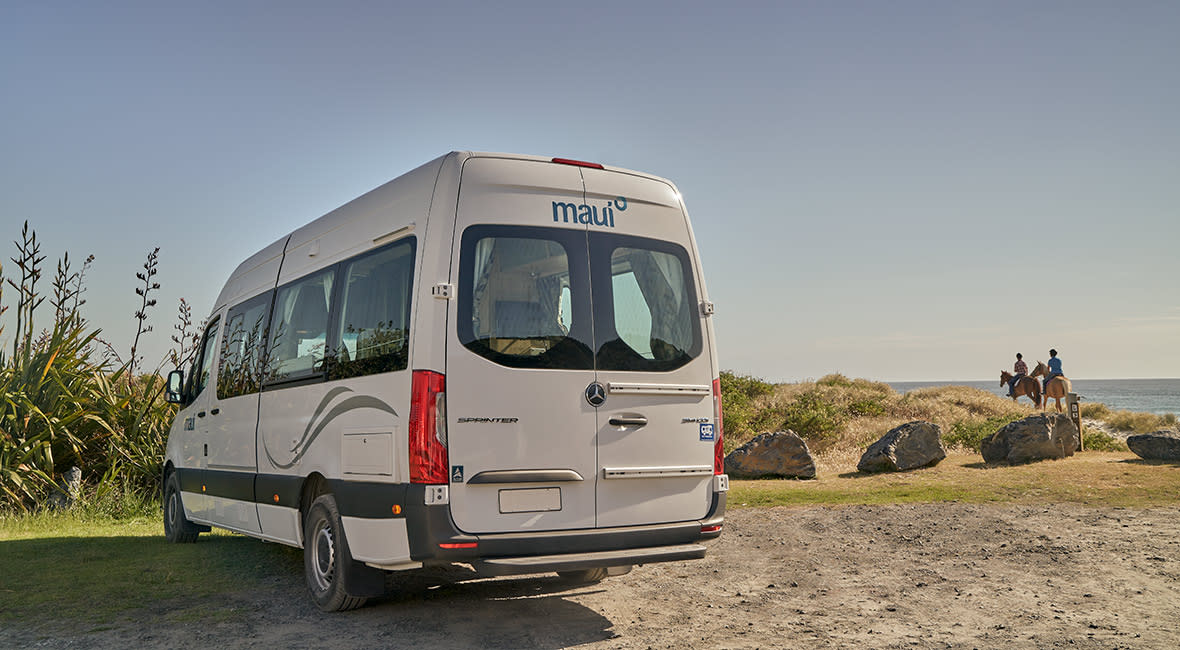 Maui Ultima Plus 3 Berth Motorhome Exterior Rear Au