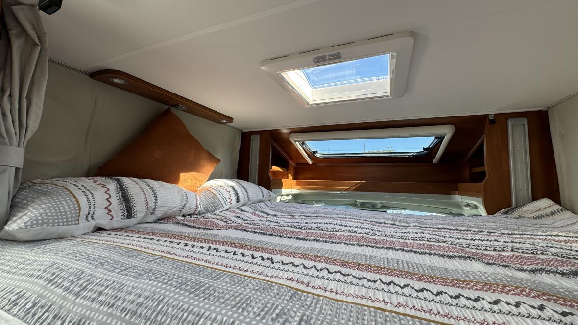 Odyssey island bed models 5