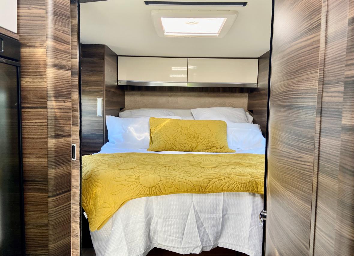 Odyssey island bed models 9