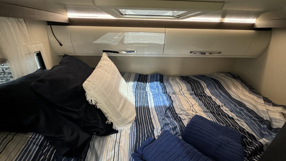 Odyssey east west bed model 4