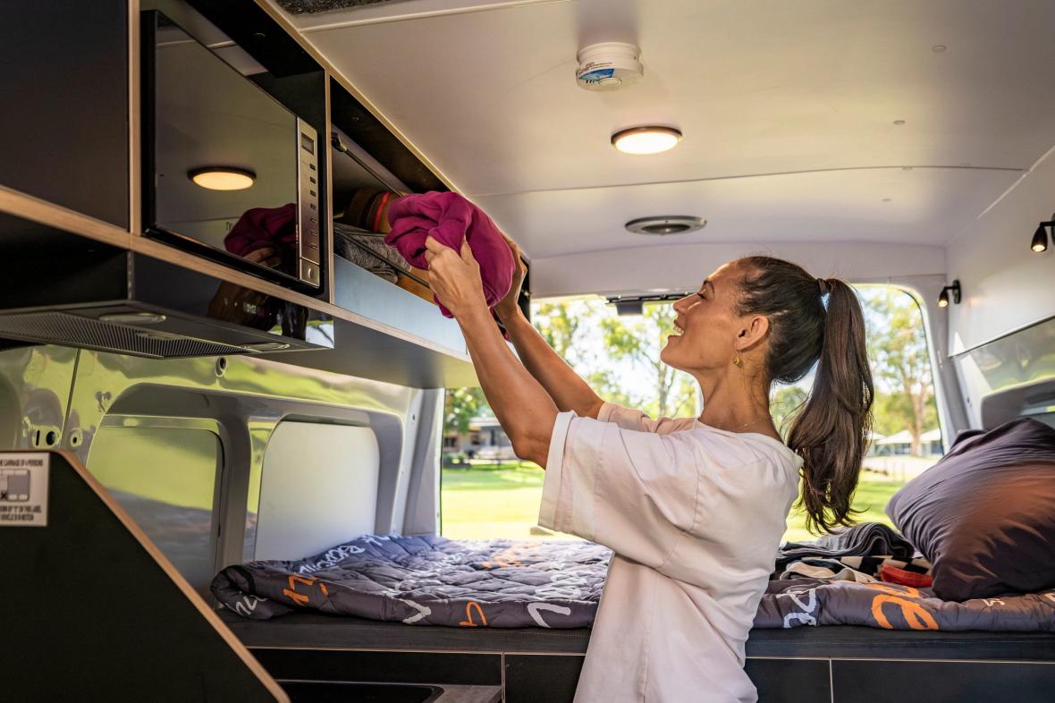 britz voyager internal 2627_2