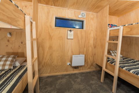 4 bed dorm