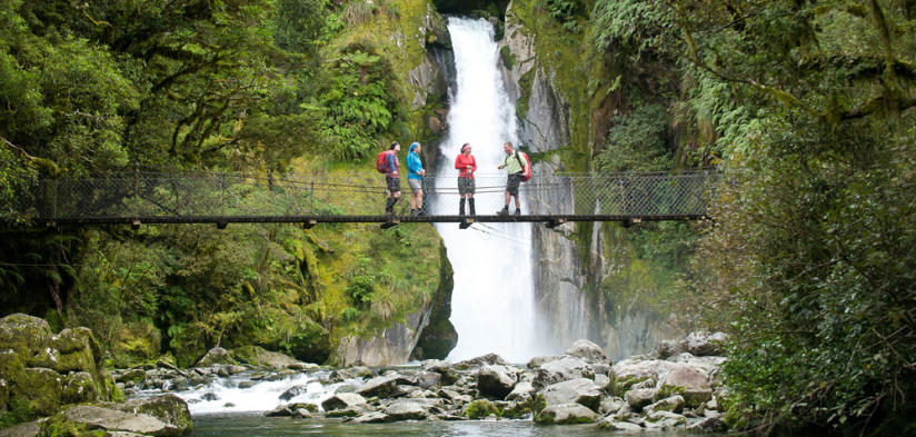 NEW ZEALAND'S BEST SCENIC WALKS