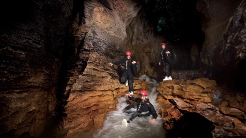 Black Water Rafting, Black Labyrinth tubing