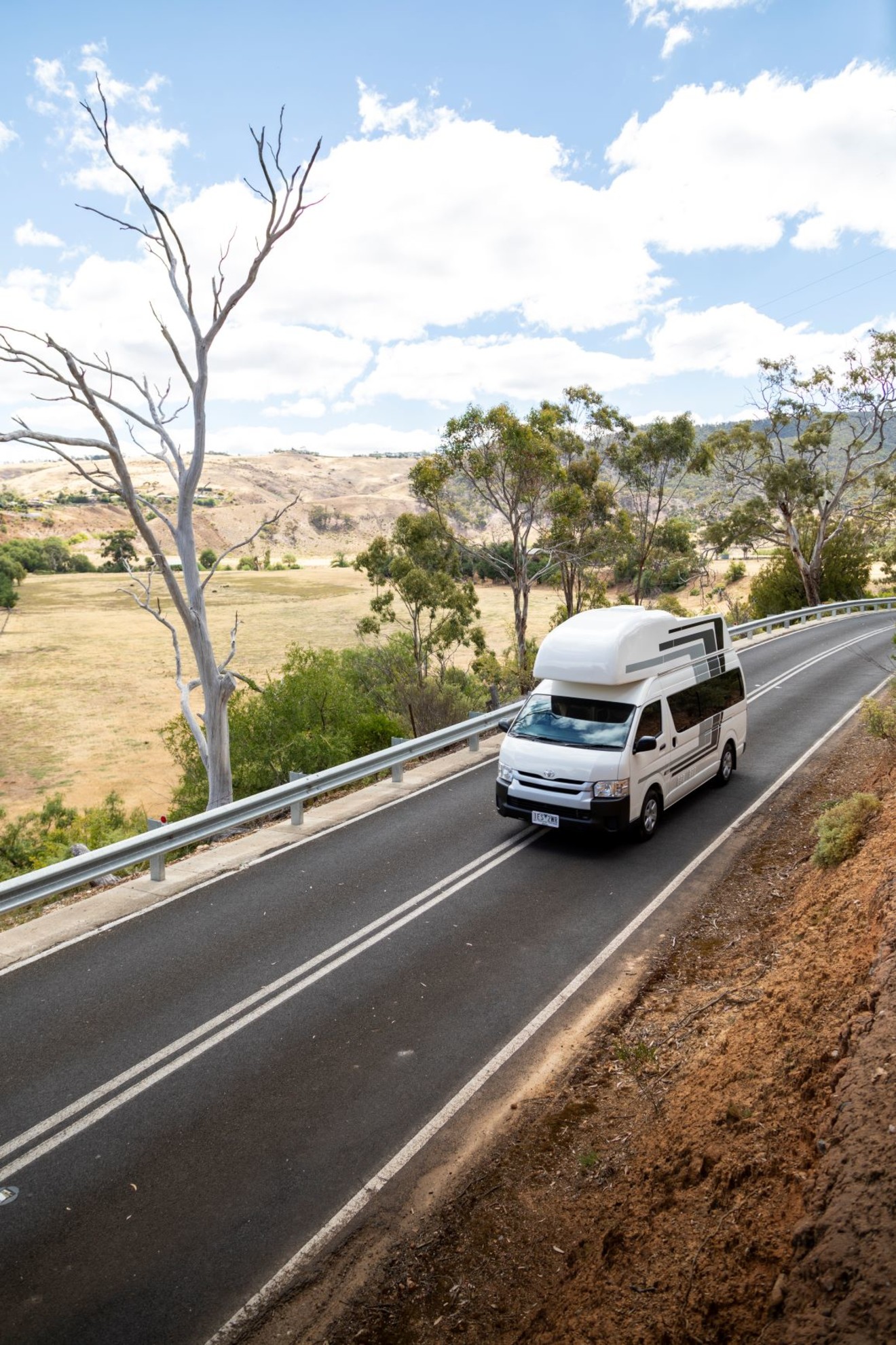 Navigator T555 Exterior