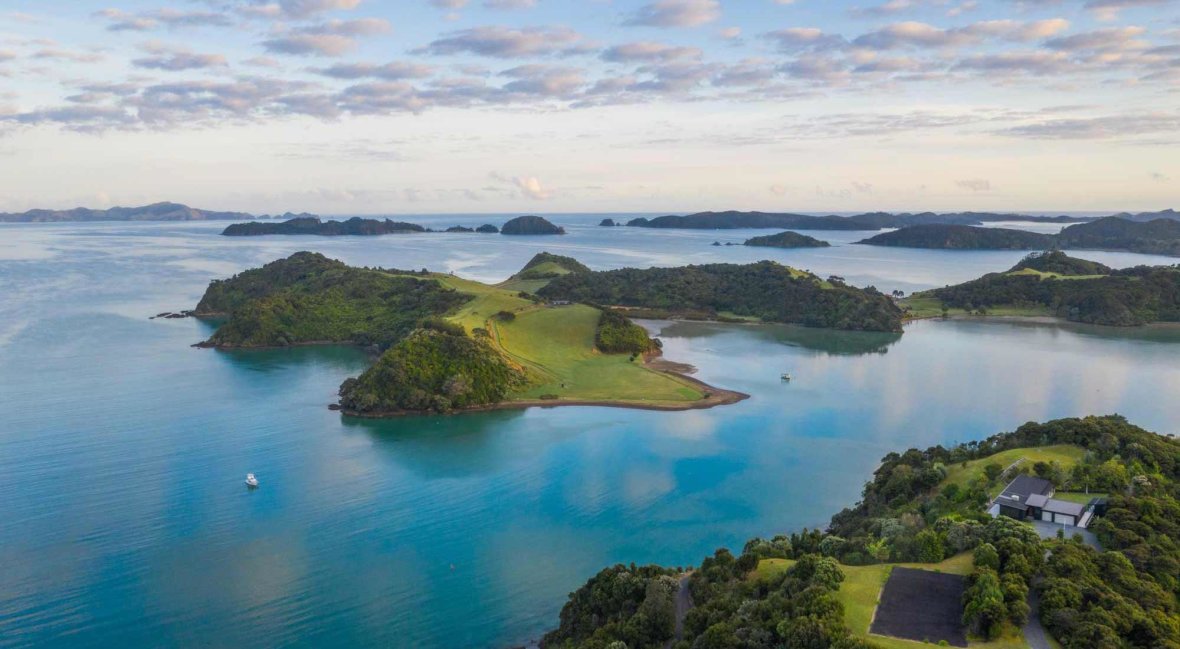 Paroa Bay Bay Of Islands