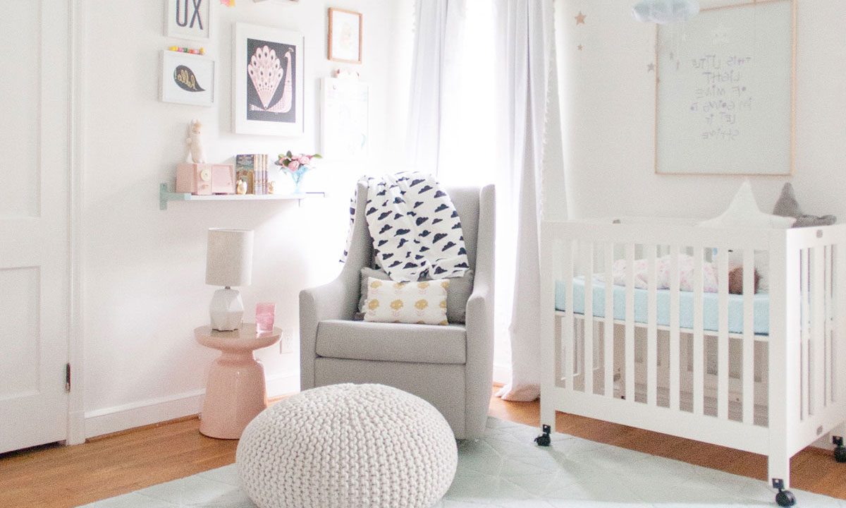 cribs for small rooms