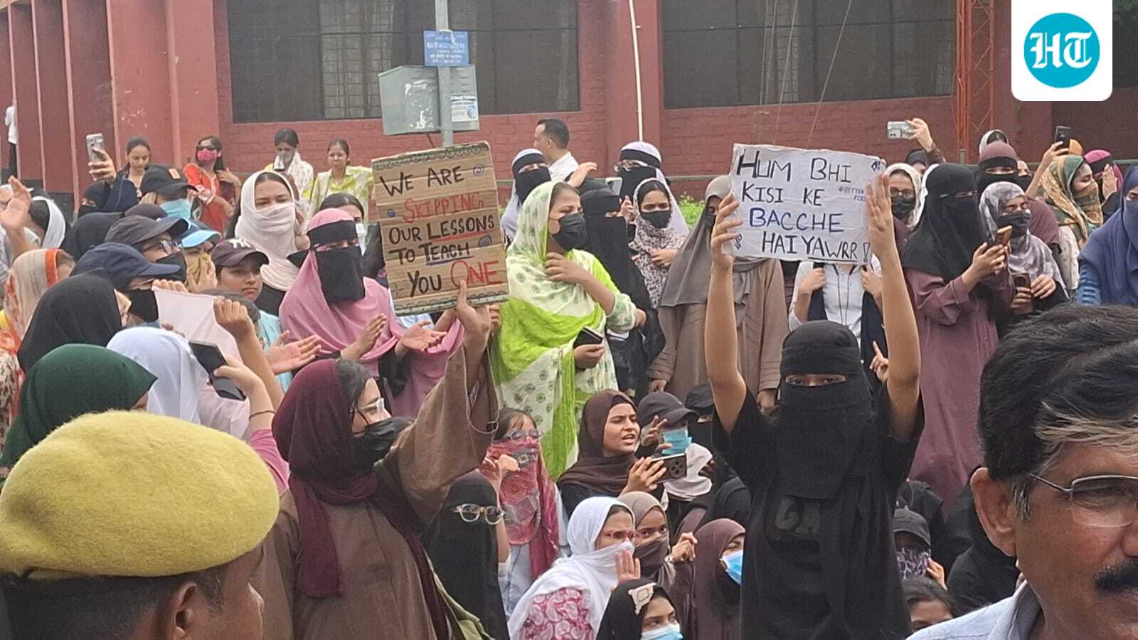 AMU women students protest food quality, meet VC