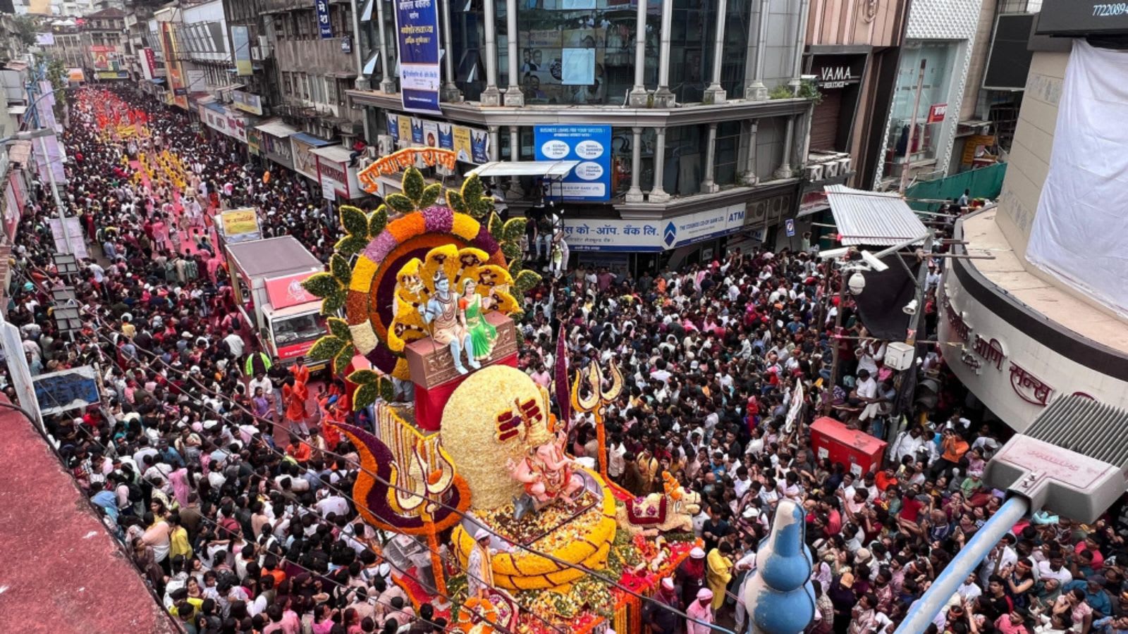 Ganesh visarjan traffic curbs: Heavy vehicles barred on JVLR on key immersion days