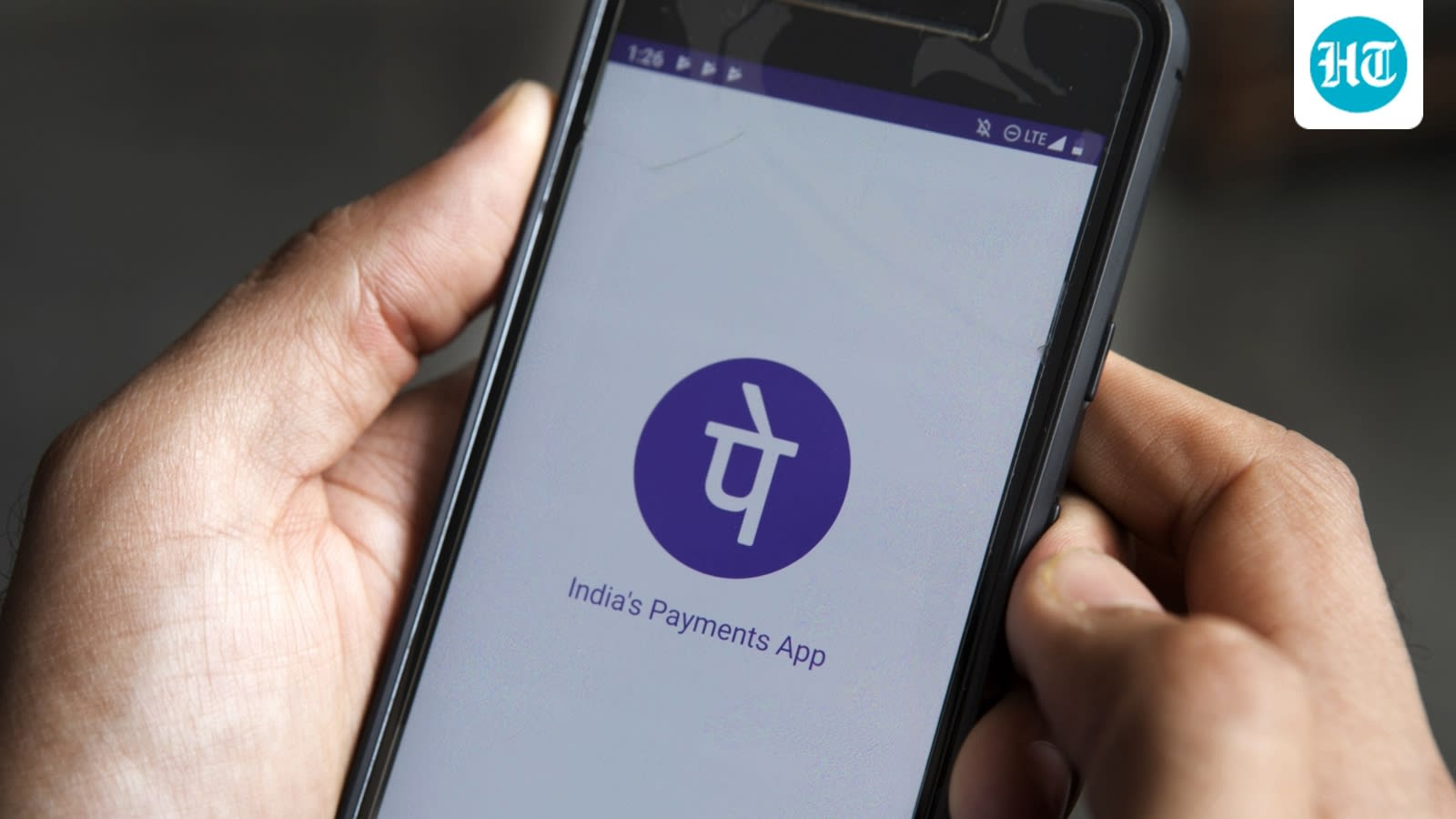 UPI MDR: Plea in SC challenges 0.4% fee on payments of above  ₹2,000