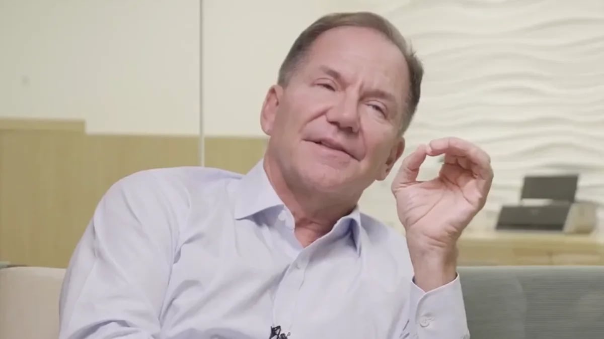 Legendary investor made an estimated $100 million on 1987 crash, now says investors could see 'negative 10-year returns'