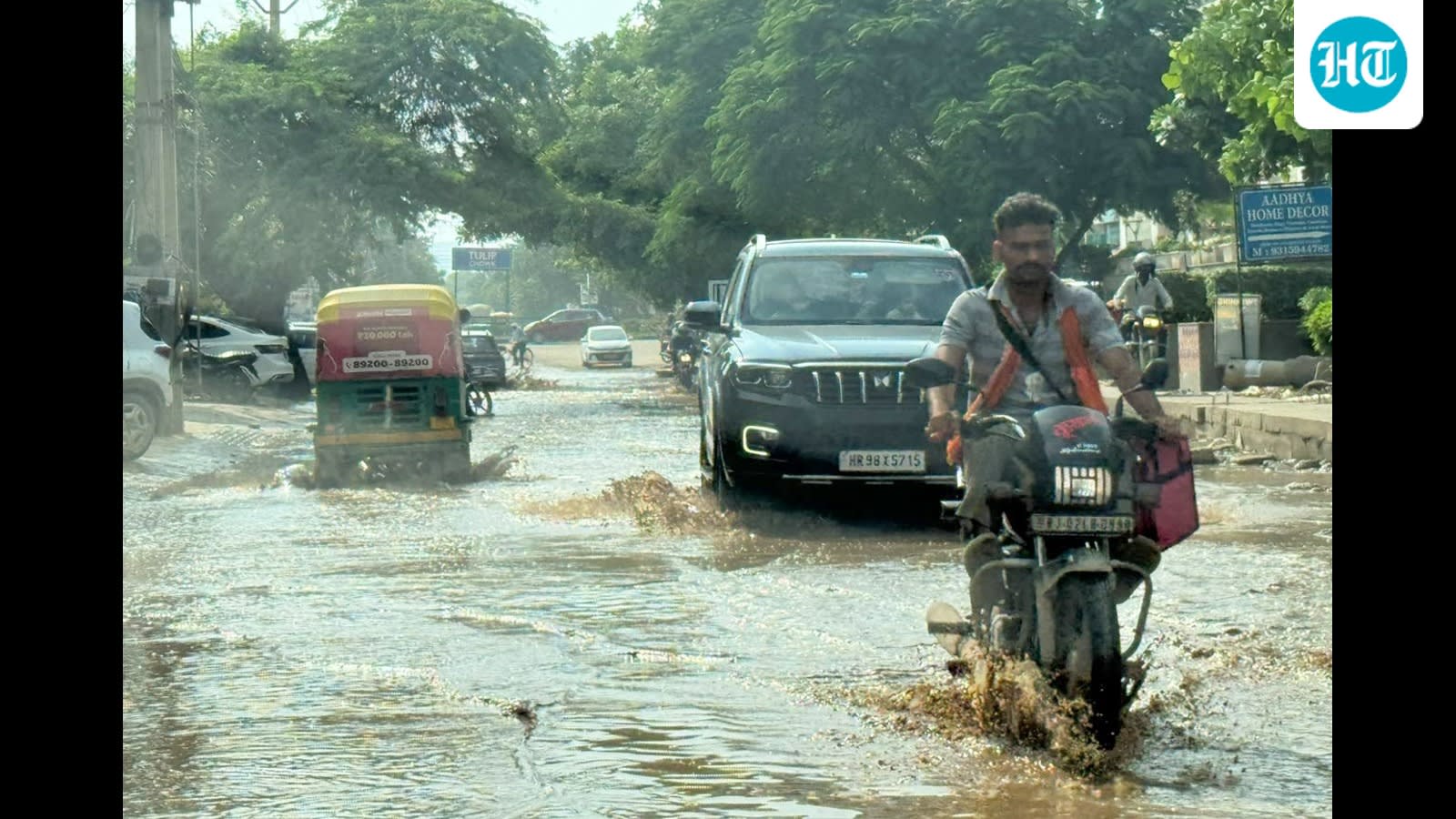 Gurugram residents flag sewage overflow, waterlogging around Tulip Chowk