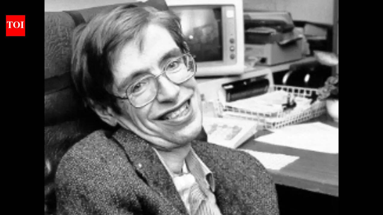 In 2014, Stephen Hawking warned AI may end mankind now tech CEOs are saying the same