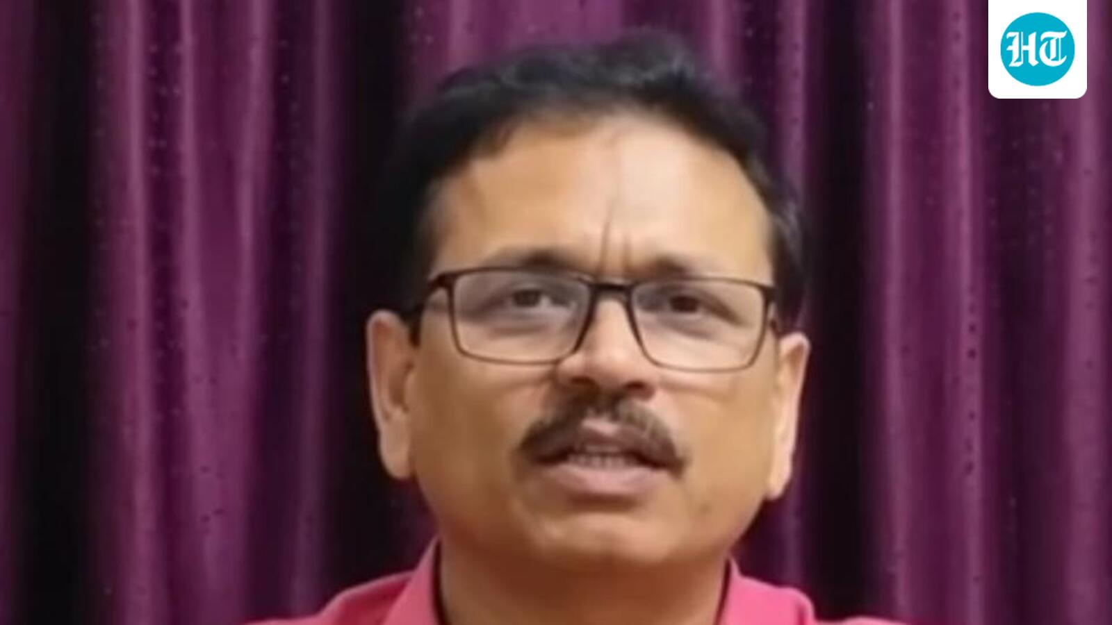 Bombay HC bars deputy director of education from duty