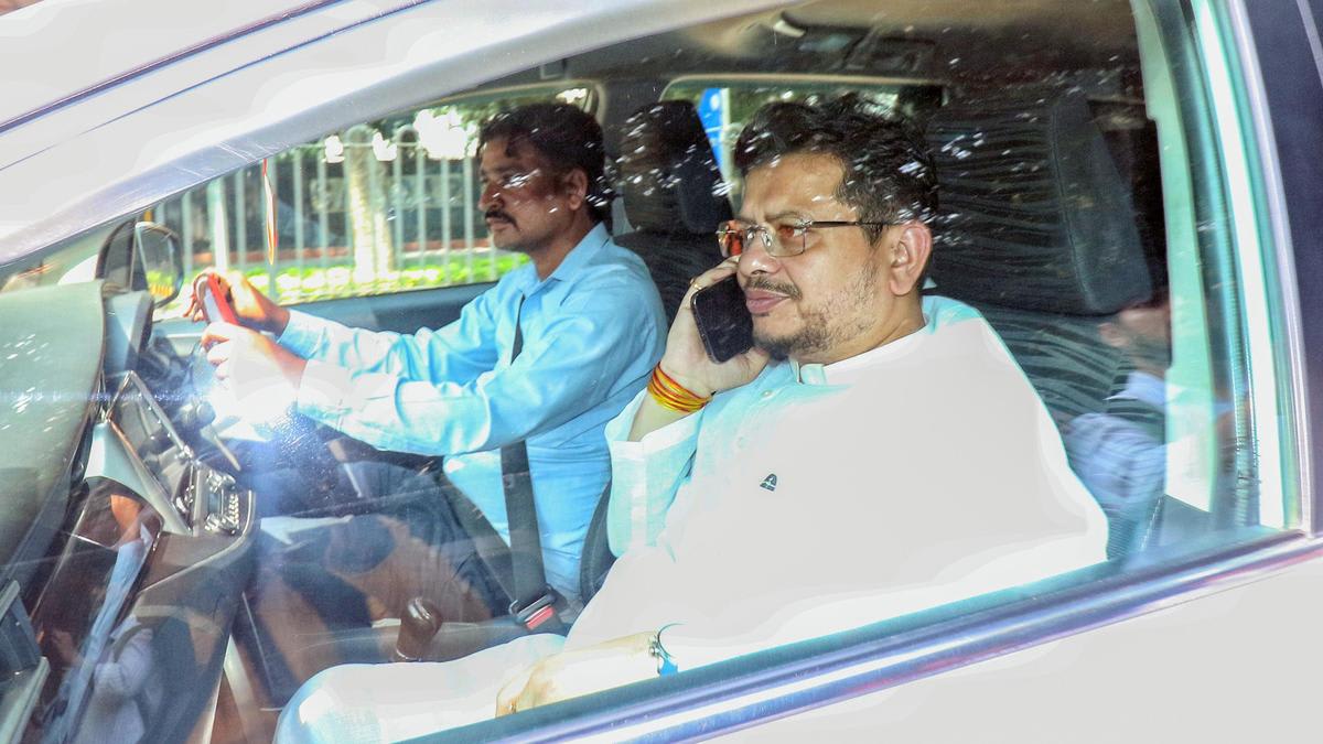 Ritabrata faction welcomes Trinamool name and symbol freeze; Mamata faction calls move contrary to law