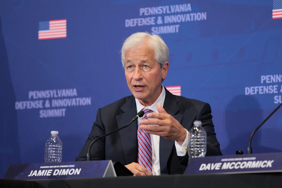 JPMorgan CEO Jamie Dimon says small businesses are experiencing a 'mini boom'