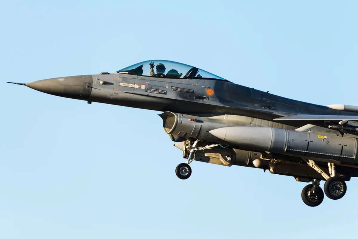 Inside L3Harris Technologies (LHX)’s C-HOBS Contract: What the $60M Air Force Award Means for Investors