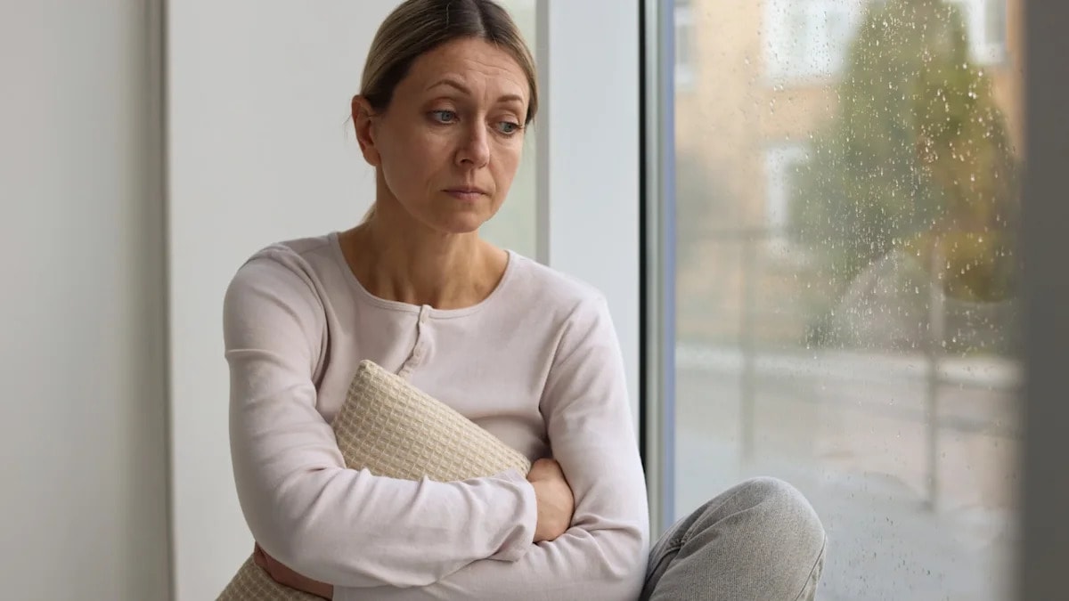 Mom plans to give brother early inheritance for his 3 kids' college — childfree sibling says it's not fair