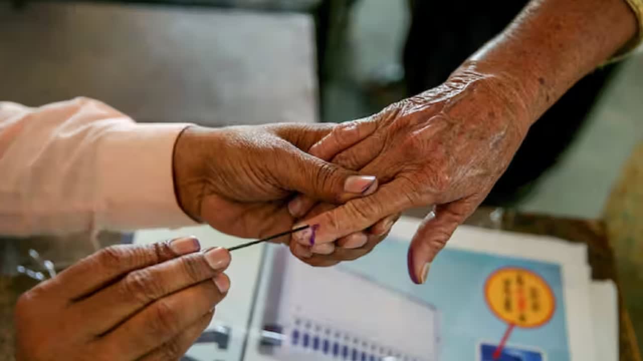 Delhi's Oldest Voter, 125, Gets Poll Body Notice Over Name Mismatch