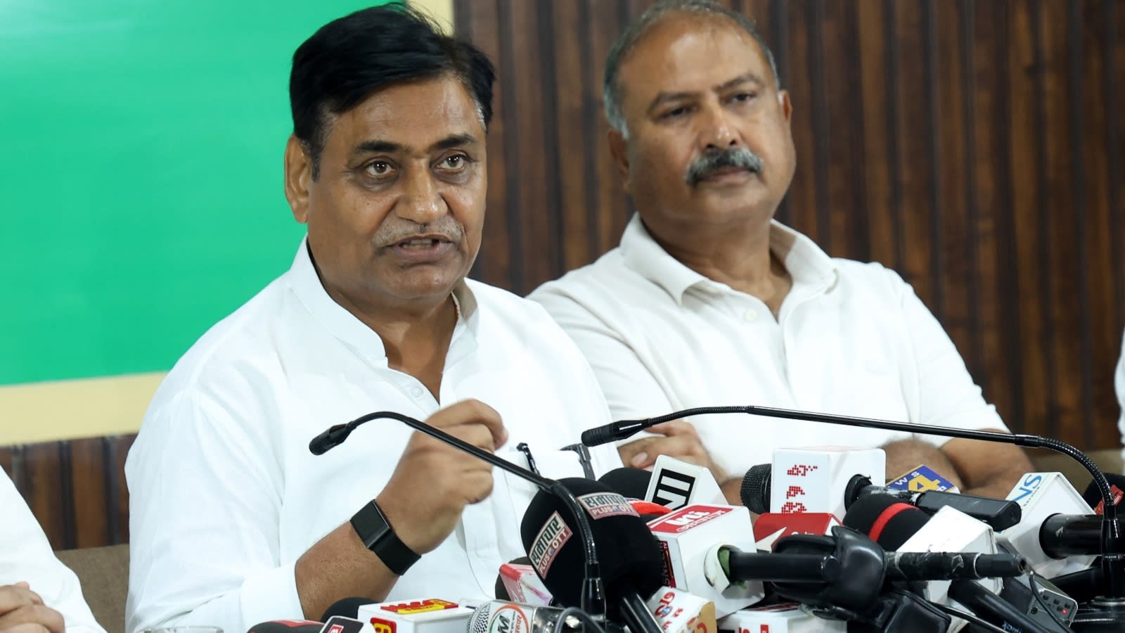 No holds barred as BJP, Congress slug it out for control of Rajasthan civic bodies, Rajasthan High Court steps in
