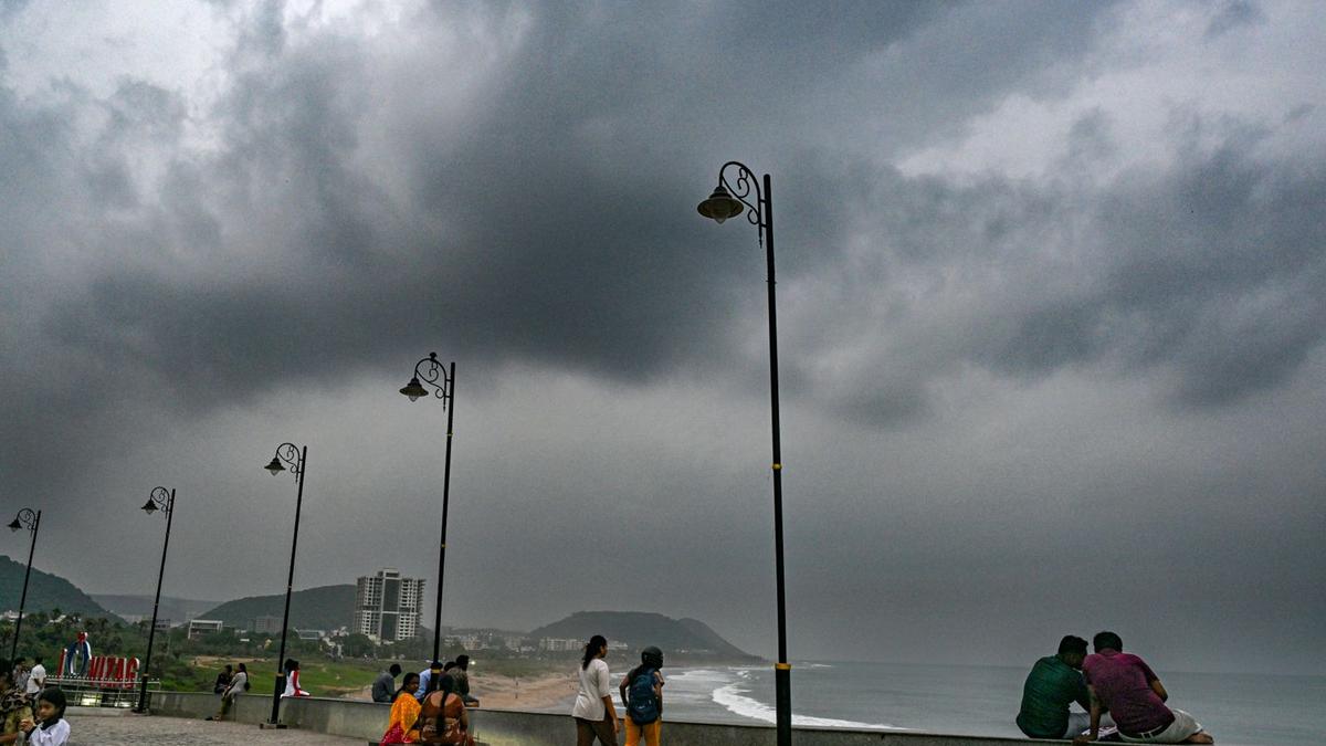 IMD forecasts heavy rain in north coastal Andhra; Vizianagaram, Srikakulam on alert