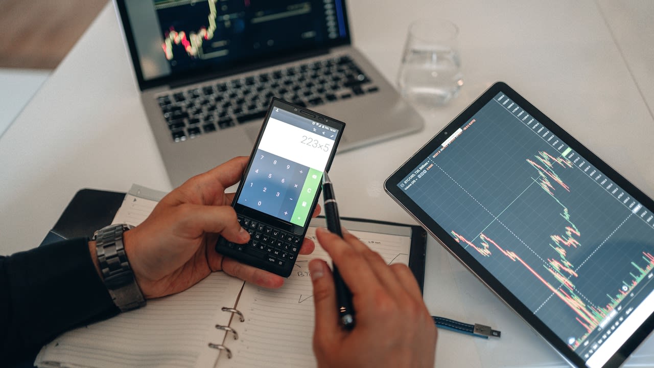Lost 50% On An Investment? Here's How To Recover Principal Amount