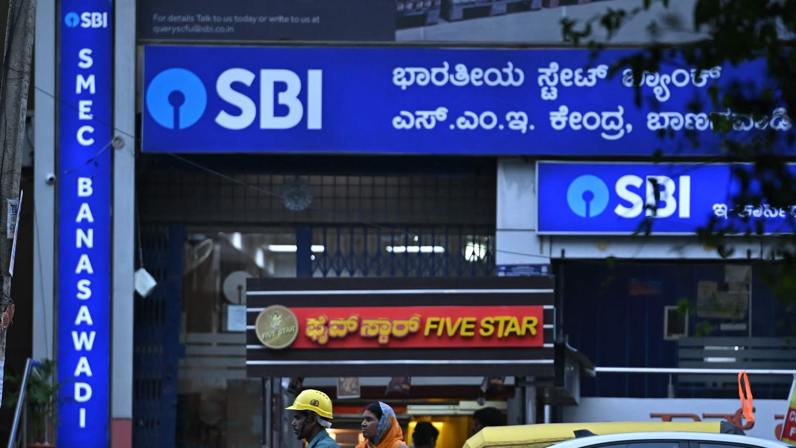 Govt says banks will remain open this Sunday ahead of three-day nationwide strike