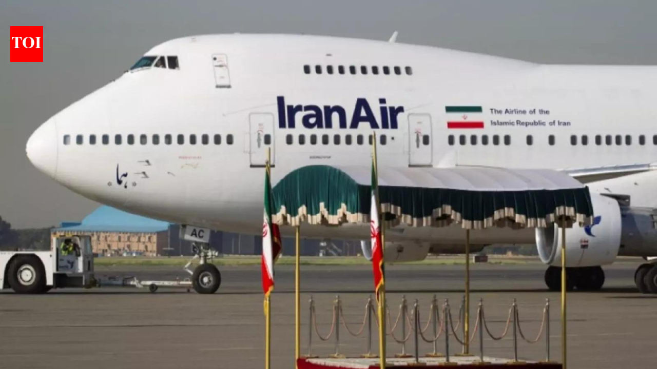 UAE suspends Iranian airline flights, joins countries enforcing US sanctions