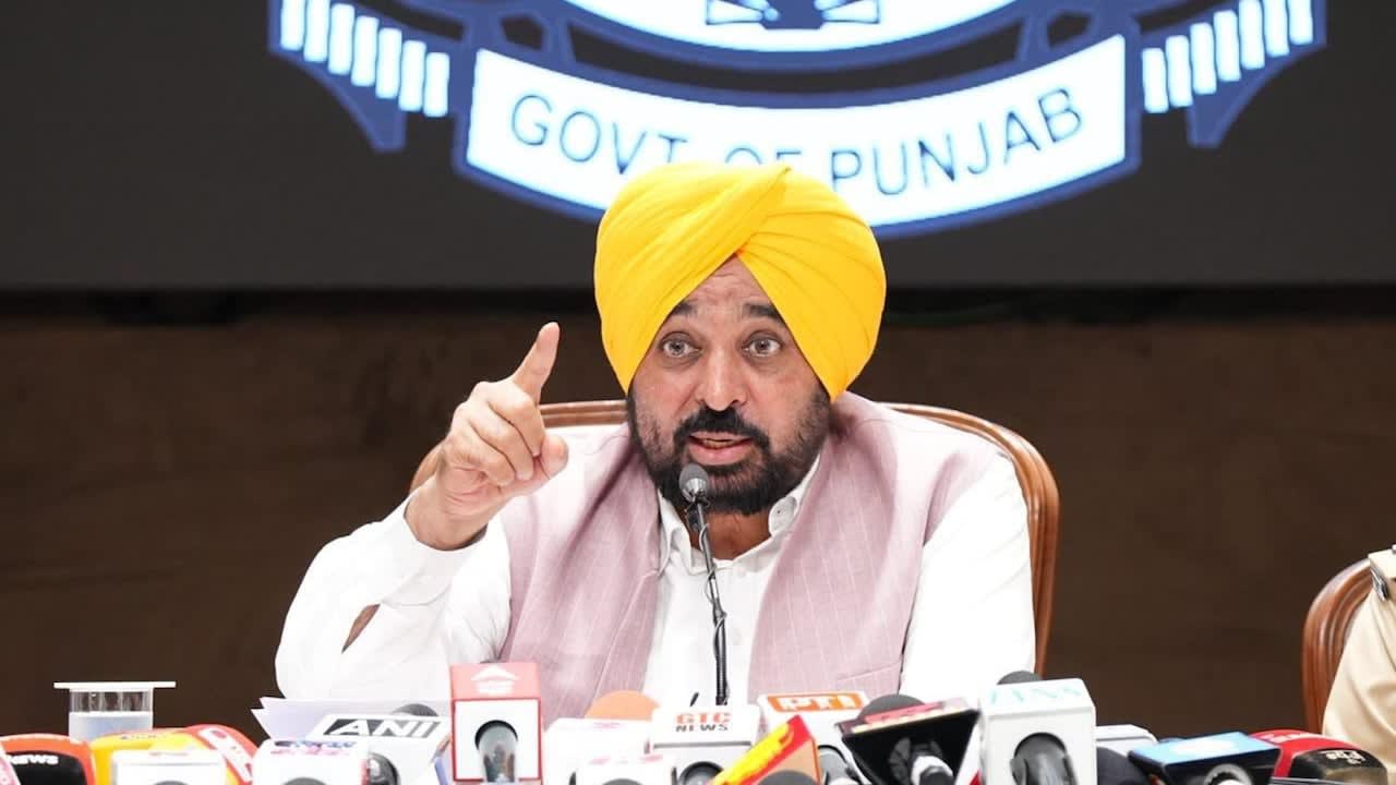 Analysis: Mothers, Money And The Punjab Vote